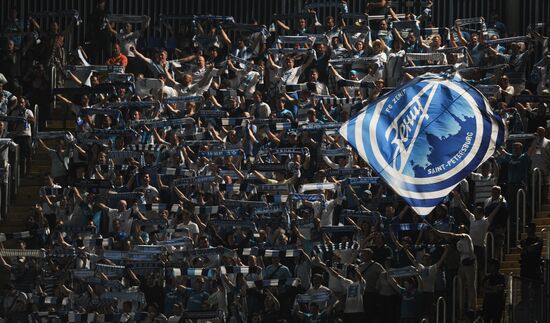 Football. Champions League. Malaga vs. Zenit