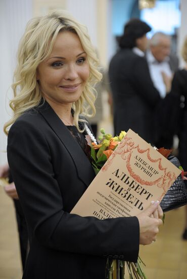 Premiere of Zhurbin's opera "Albert and Giselle" starring Baskov