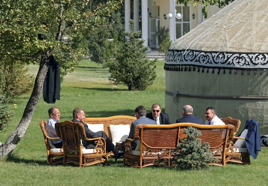 Russian-Kyrgyz negotiations