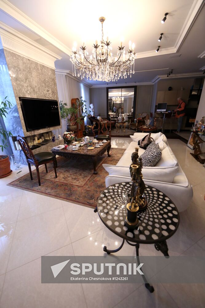 Boris Moiseev at home