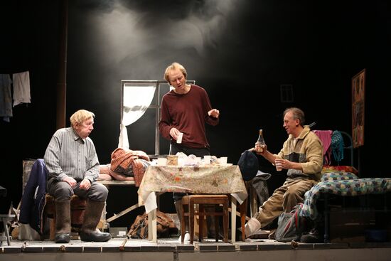 Runthrough of Alexander Gordon's play Snow