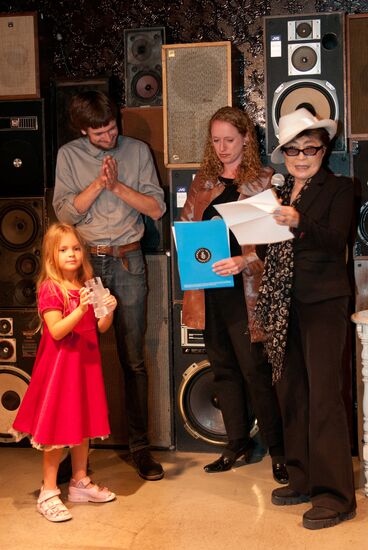 Yoko Ono awards the LennonOno Peace Prize to Pussy Riot