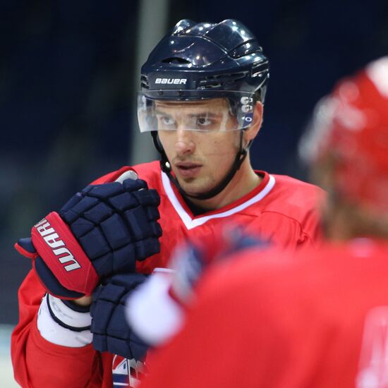 Artem Anisimov