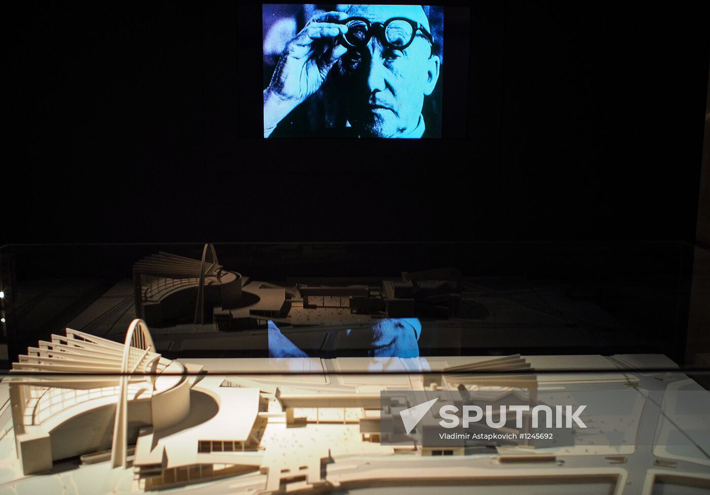 Le Corbusier exhibition opens in Moscow