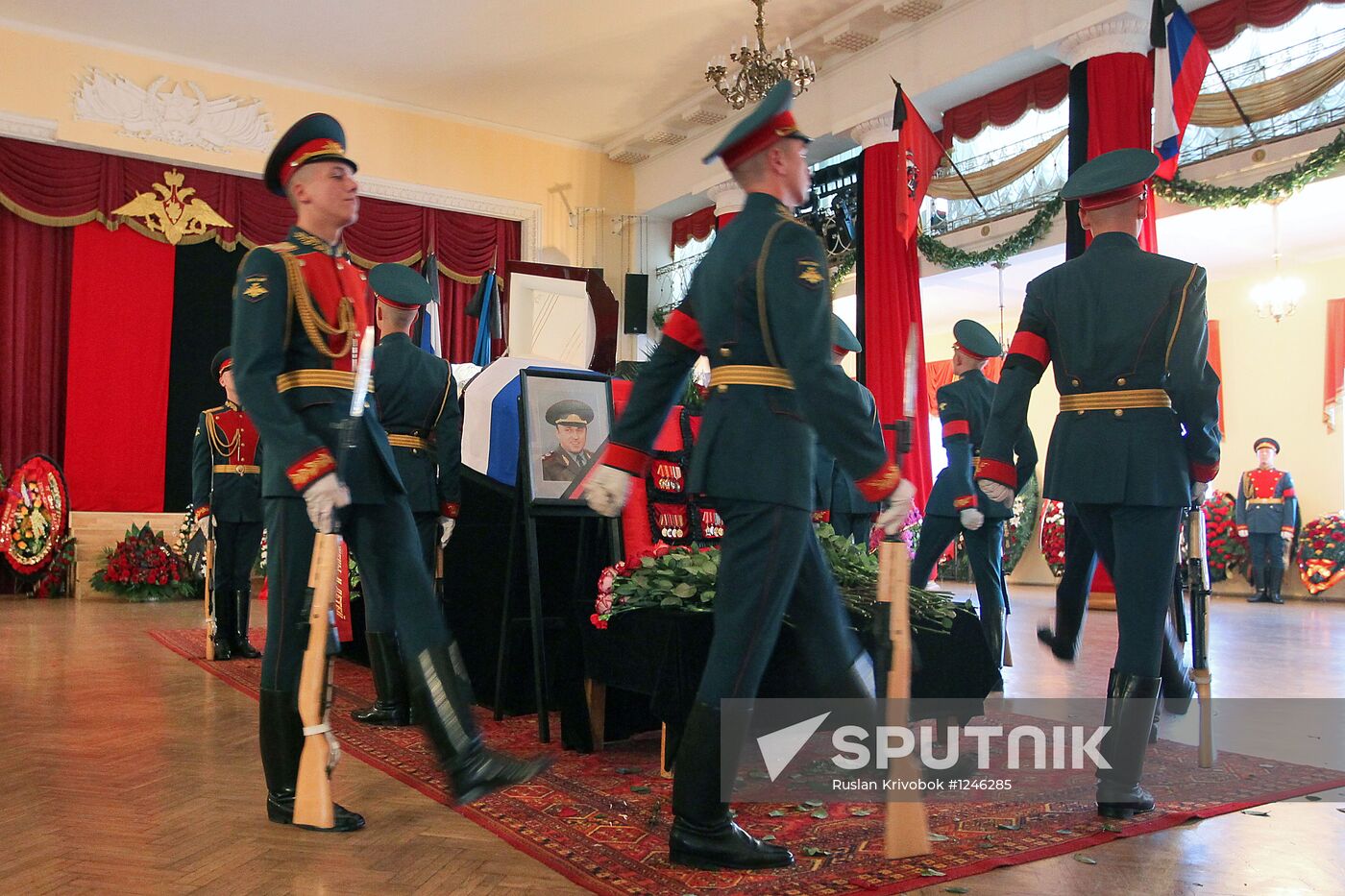 Funeral of ex-Defense Minister Pavel Grachev