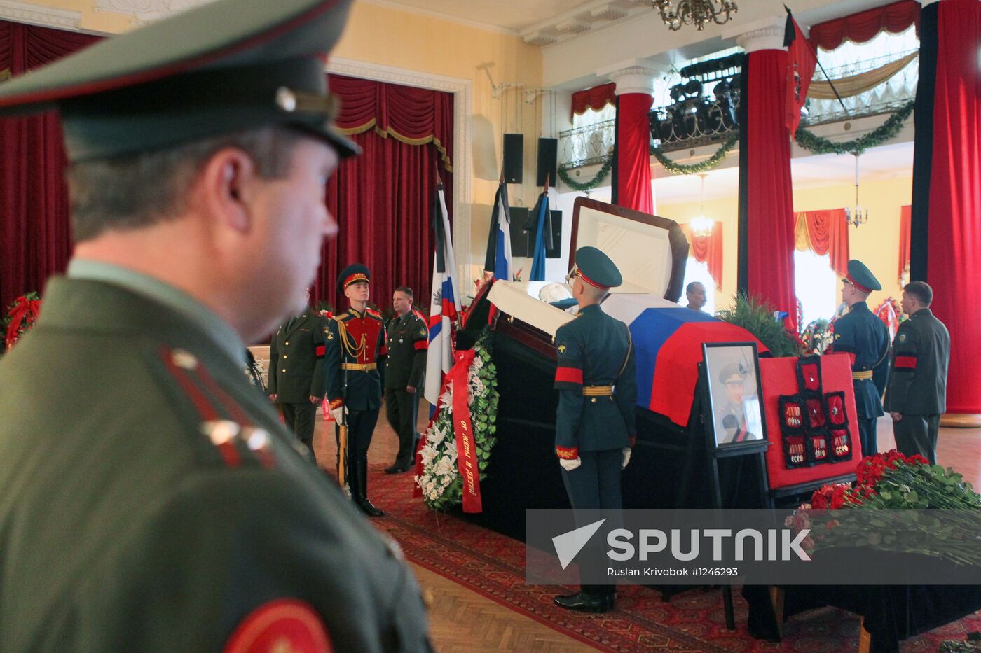 Funeral of ex-Defense Minister Pavel Grachev