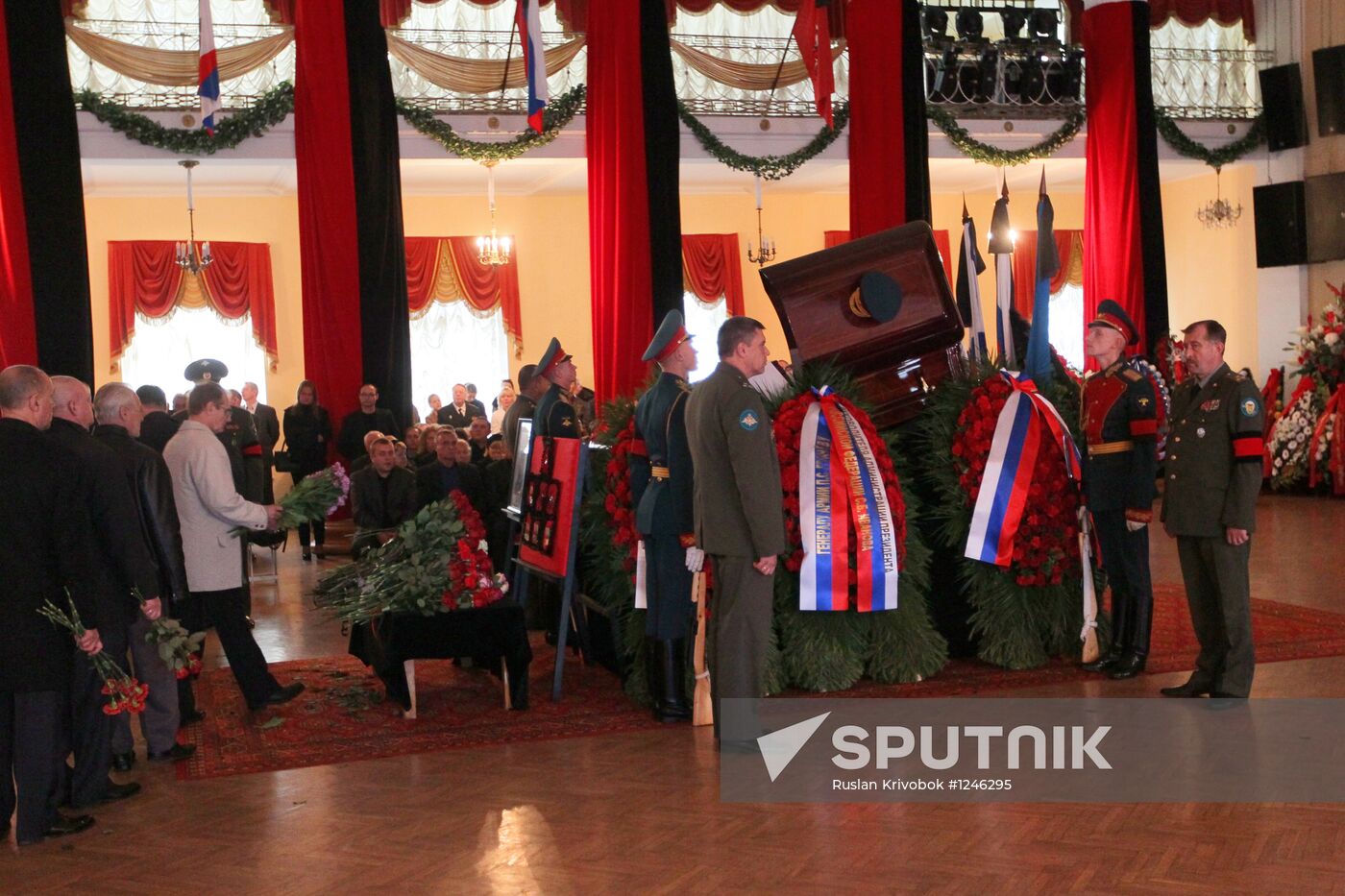 Funeral of ex-Defense Minister Pavel Grachev