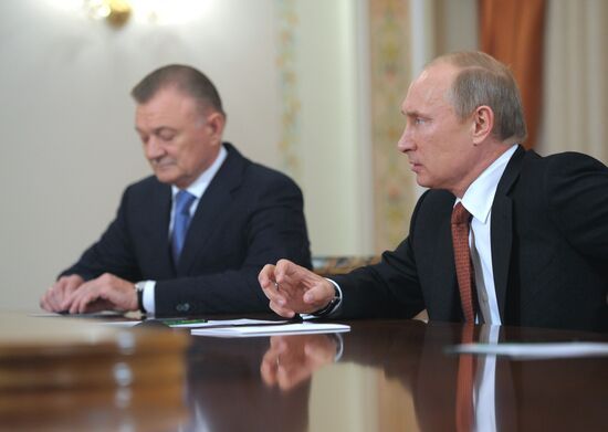 Vladimir Putin talks with Oleg Kovalyov and Ryazan public