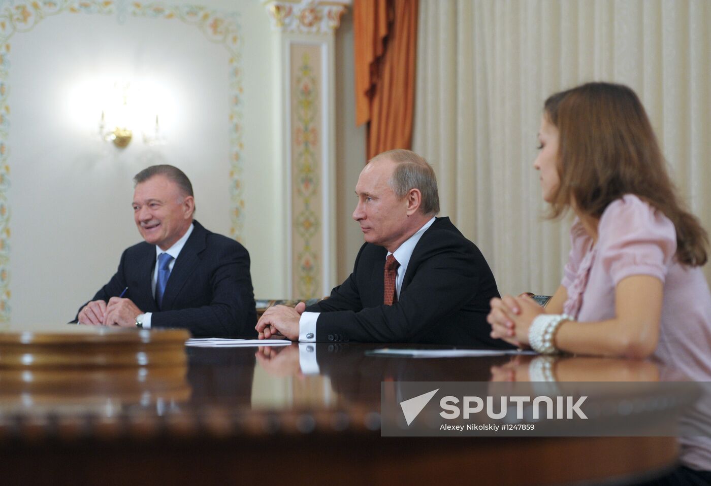 Vladimir Putin talks with Oleg Kovalyov and Ryazan public