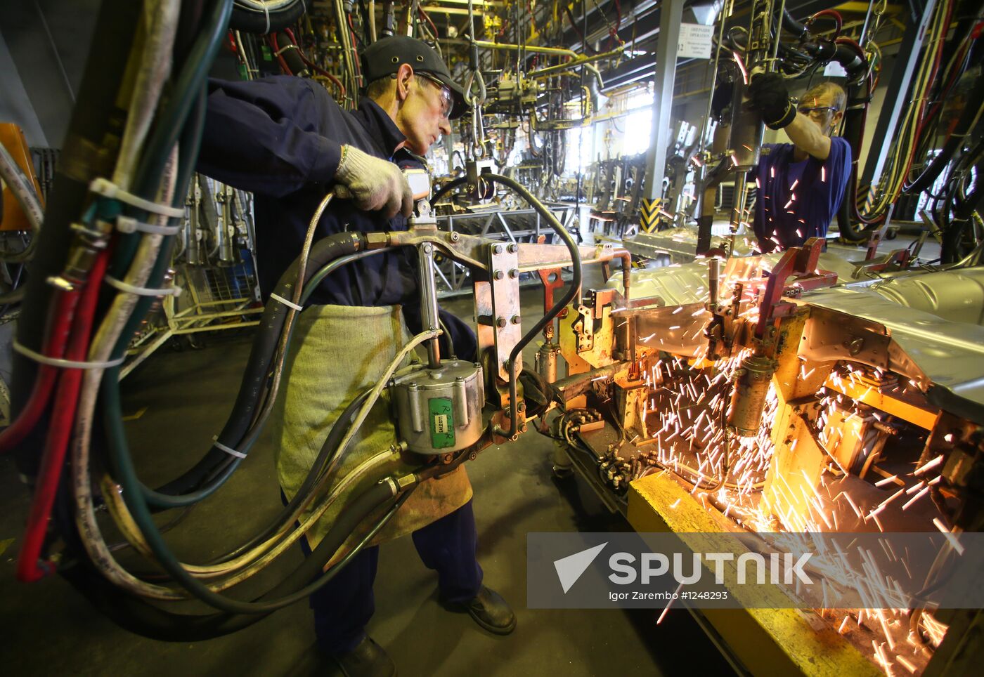 Work of painting and welding workshops at AVTOTOR
