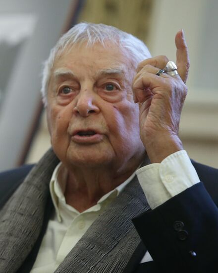 News conference on Yury Lyubimov's 95th birthday