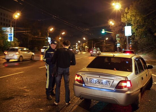 Traffic police conduct "Drunk Driver" raid in Moscow