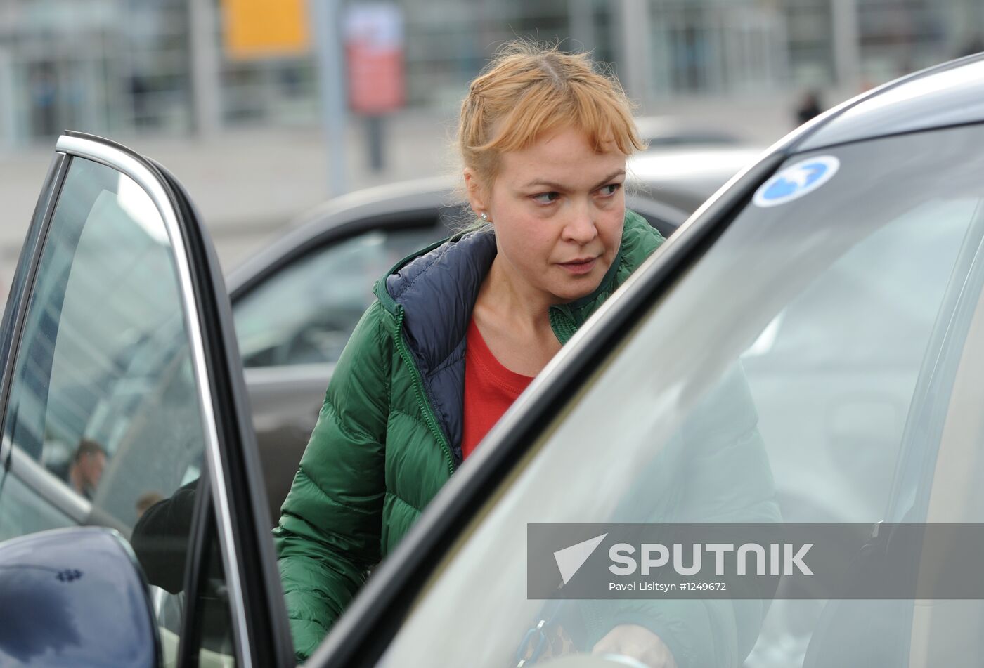 Ura.ru editor in chief Oksana Panova arrives in Yekaterinburg