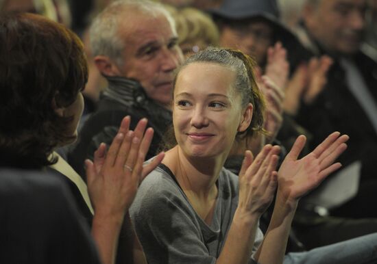 Meeting of Sovremennik Theater actors