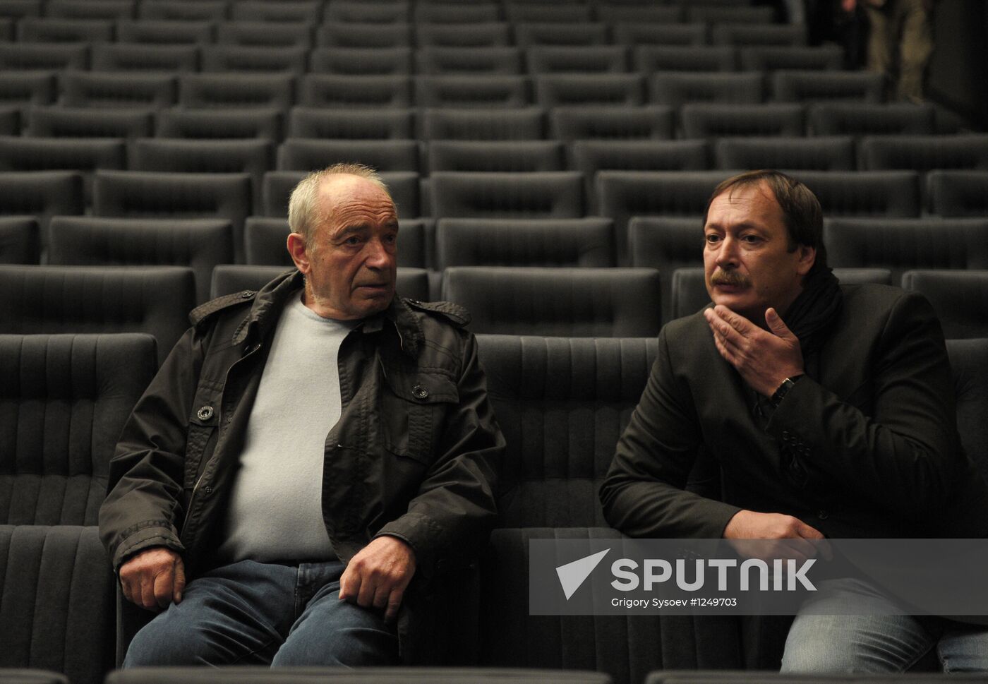 Meeting of Sovremennik Theater actors