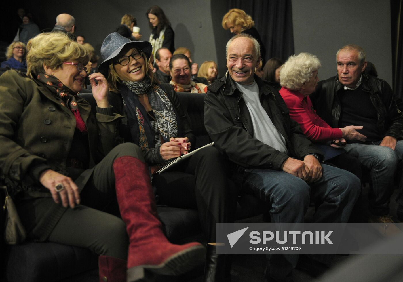 Meeting of Sovremennik Theater actors