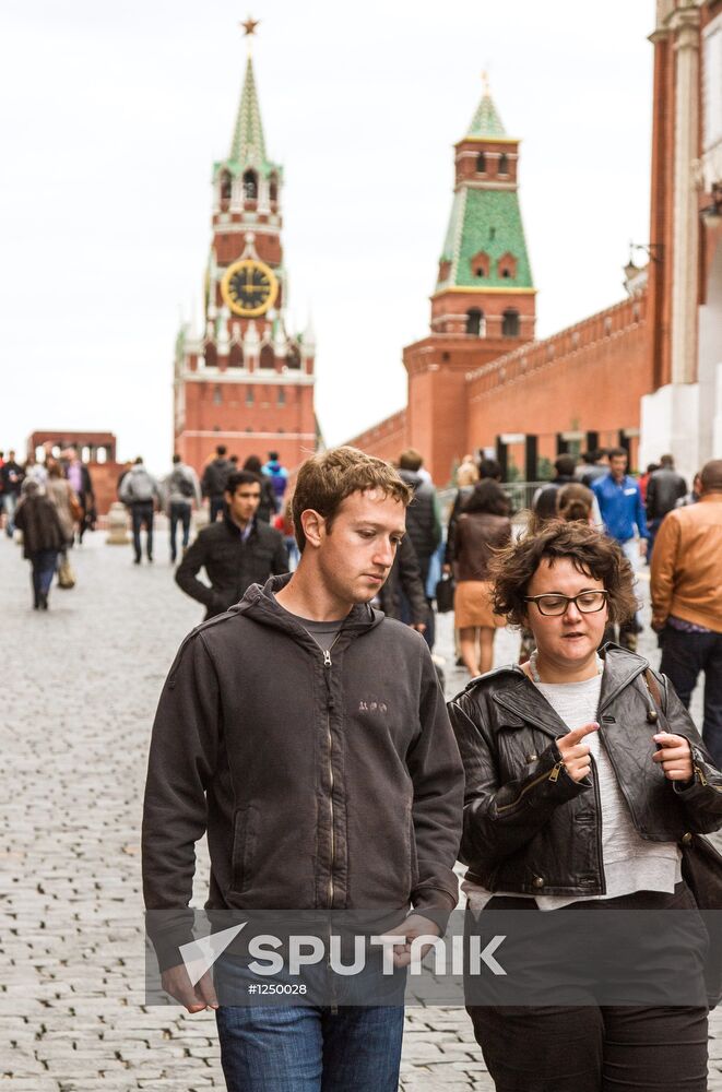 Facebook founder Mark Zuckerberg arrives in Moscow