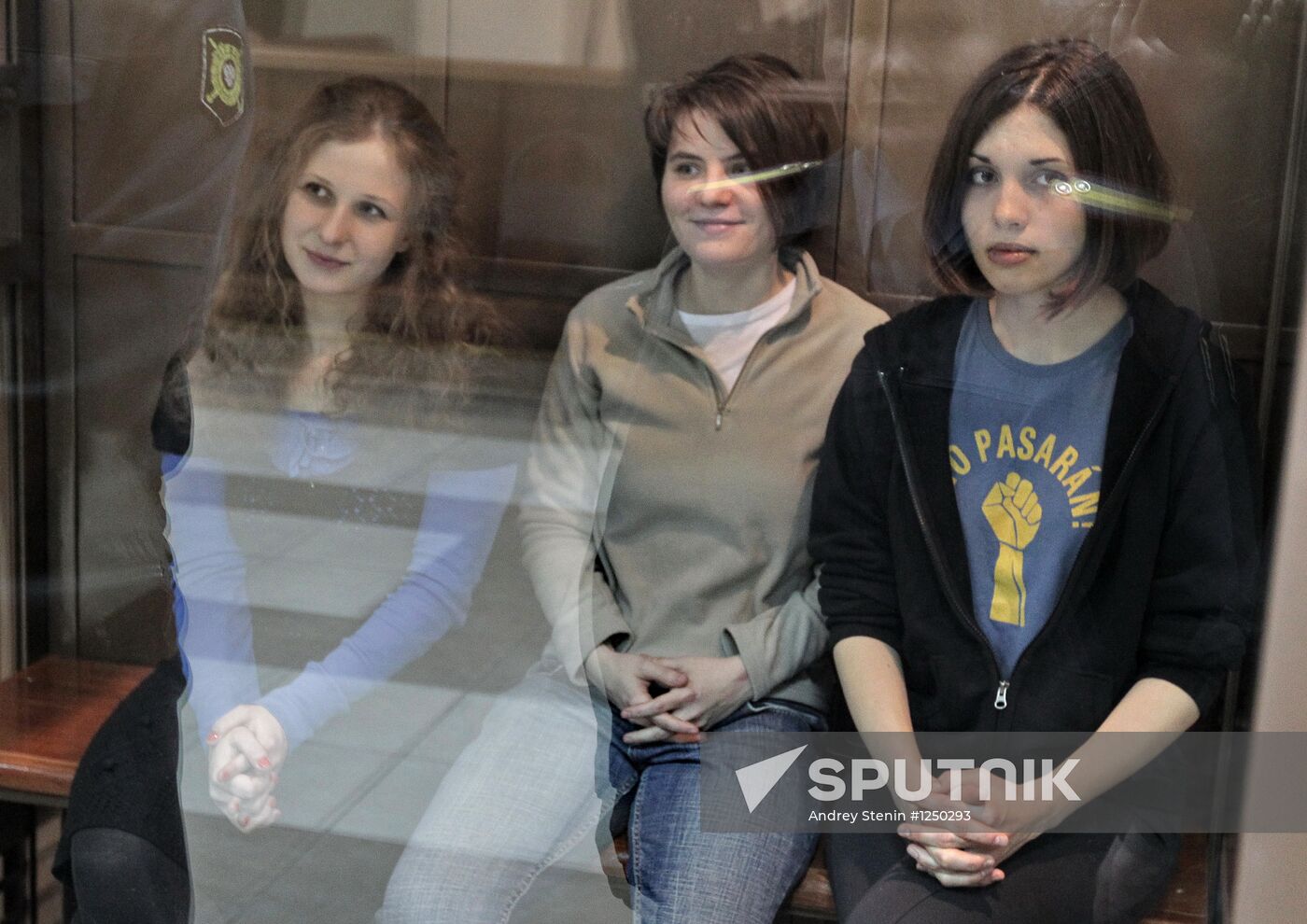 Hearing on defense complaint of punk band Pussy Riot members