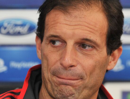 AC Milan's head coach Massimiliano Allegri holds news conference