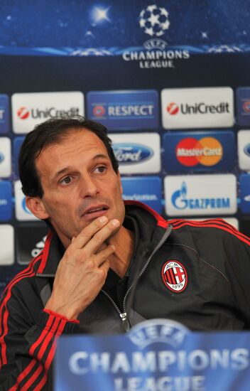 AC Milan's head coach Massimiliano Allegri holds news conference