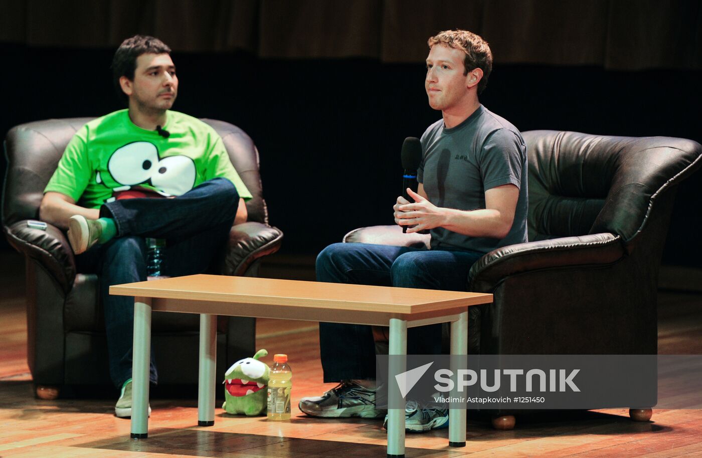 Mark Zuckerberg giving lectures in Moscow State University