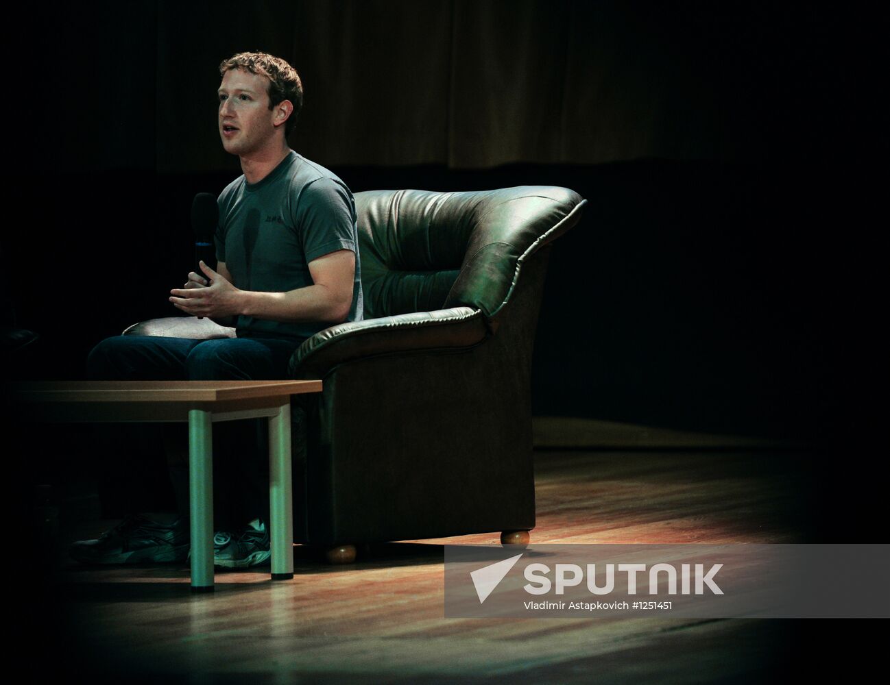 Mark Zuckerberg giving lectures in Moscow State University