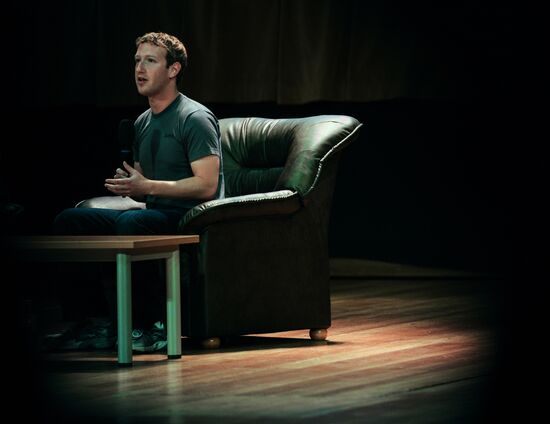 Mark Zuckerberg giving lectures in Moscow State University
