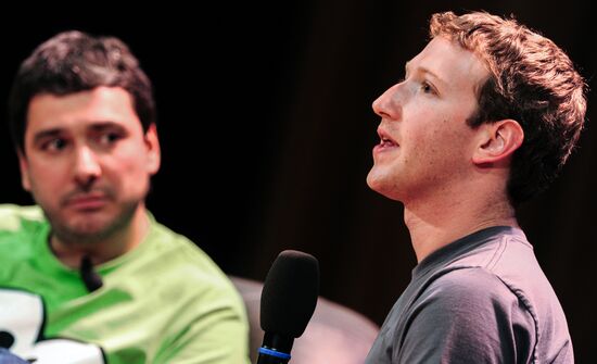 Mark Zuckerberg giving lectures in Moscow State University