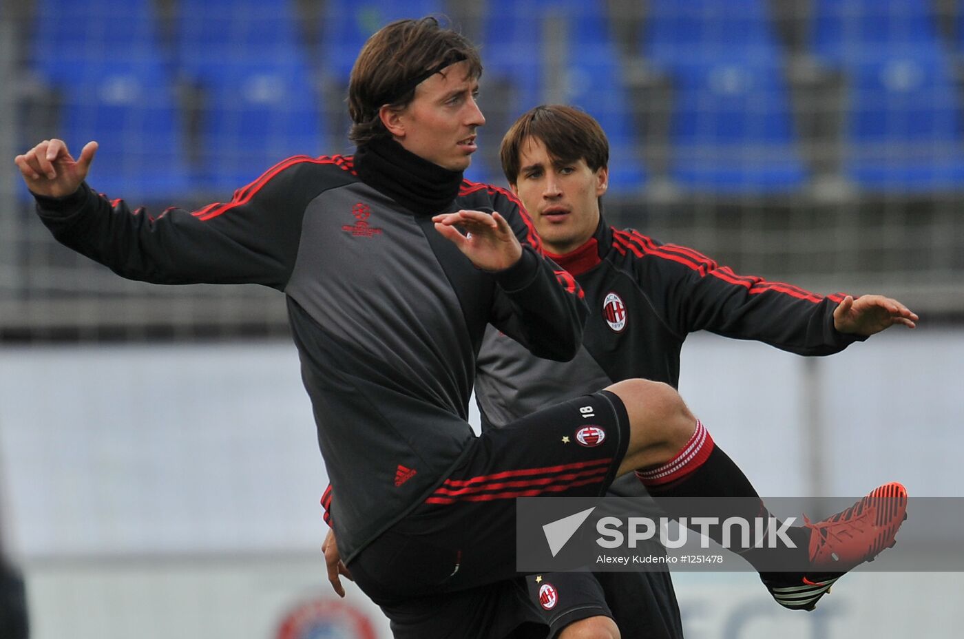 A.C. Milan holds training session