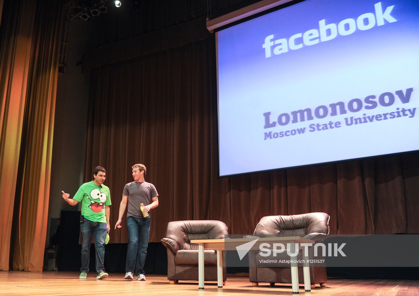 Mark Zuckerberg giving lectures in Moscow State University