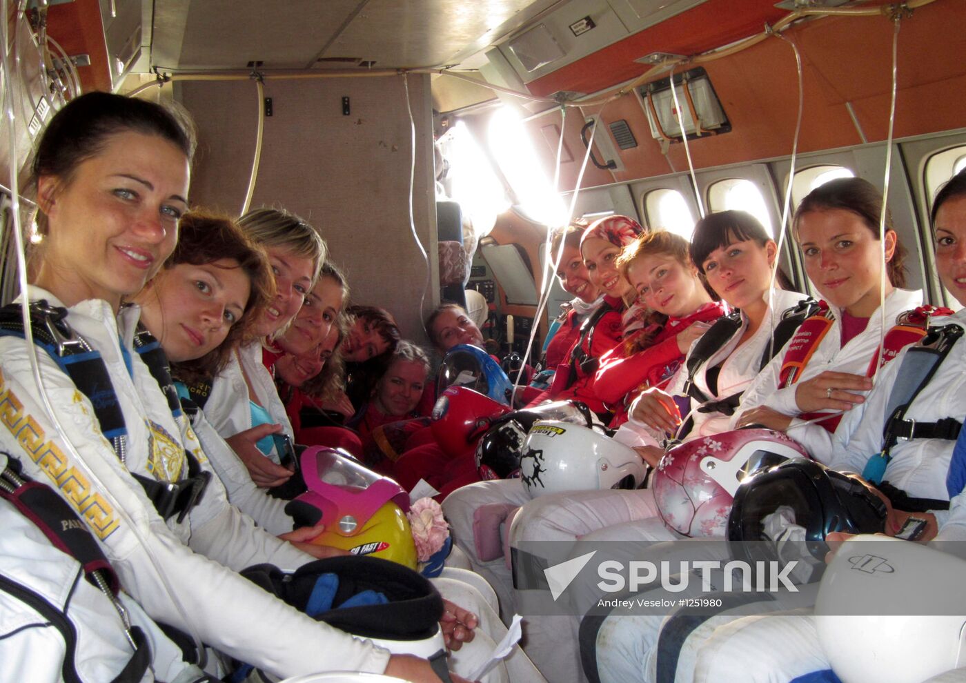 Russian skydiver Irina Sinitsyna dies in Moscow