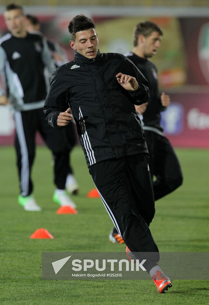 Football. LE. P/c and training session of Partizan (Serbia)