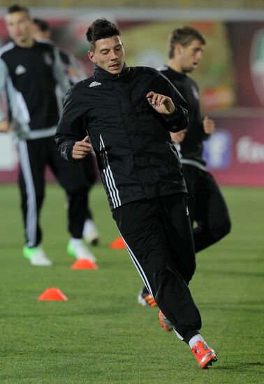 Football. LE. P/c and training session of Partizan (Serbia)