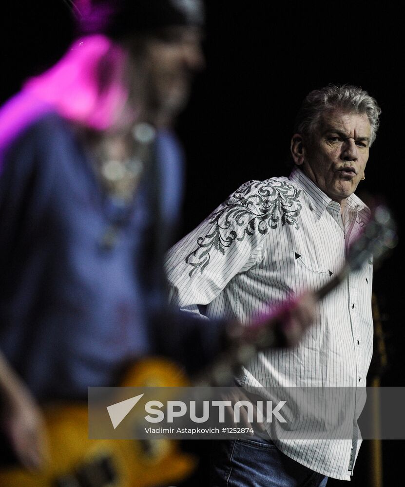 Nazareth give a concert in Moscow