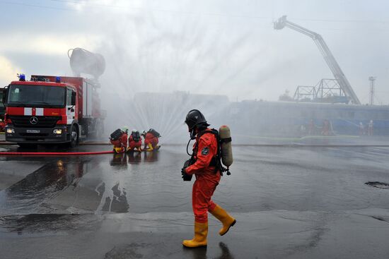 Russia's Civil Defense Minsitry exercise at Kuntsevo-2 station