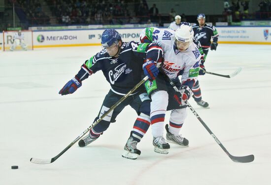 Kontinental Hockey League. Sibir vs. Metallurg Magnitogorsk