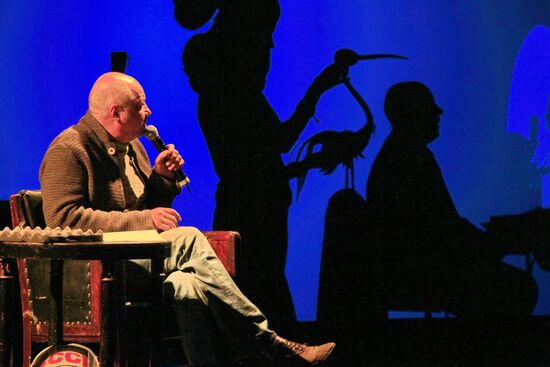 Fine Gentleman newsical premieres at Variety Theater in Moscow