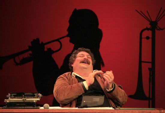 Fine Gentleman newsical premieres at Variety Theater in Moscow