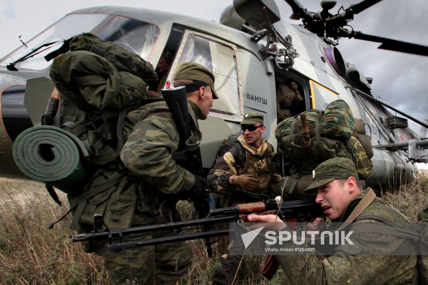 Pacific Fleet marine and army aviation exercises