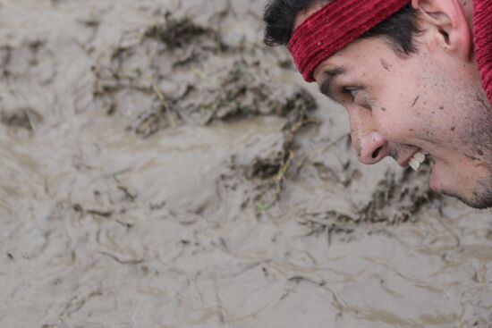 "Dirty Run 2012" competition in Kazan