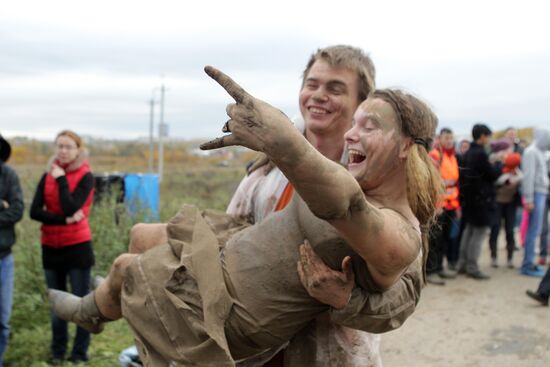 "Dirty Run 2012" competition in Kazan