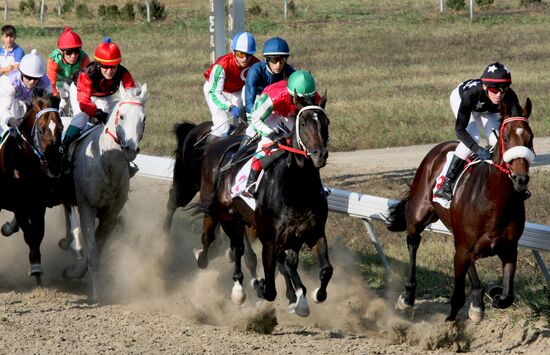 Horse races honoring the birthday of Vladimir Putin in Chechnya