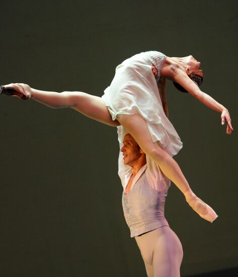 Kremlin Gala: Ballet Stars of the 21st Century concert