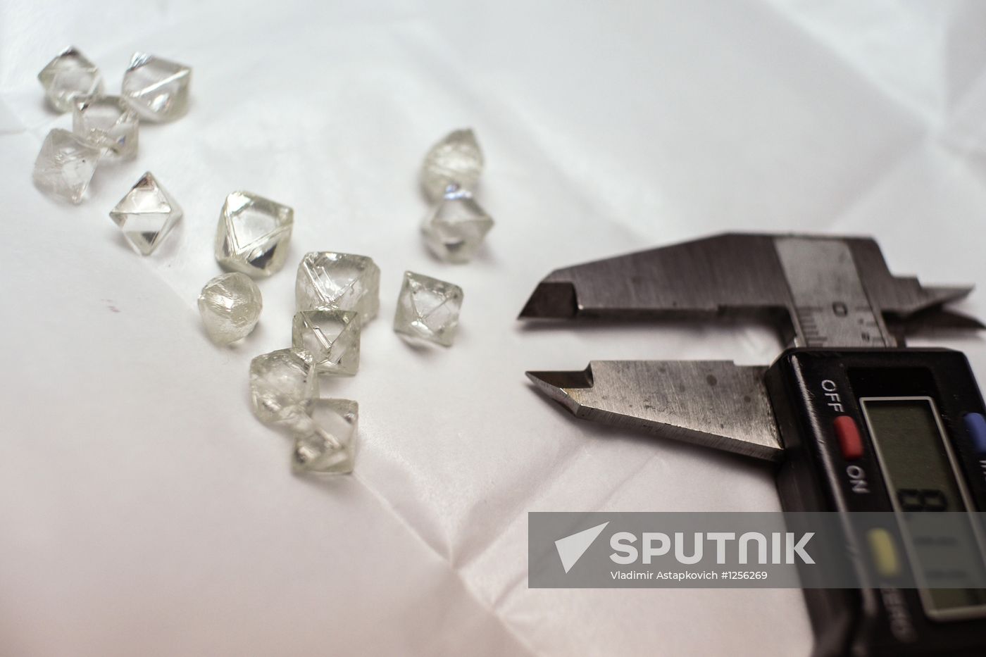 Work of the Kristall diamond factory in Smolensk