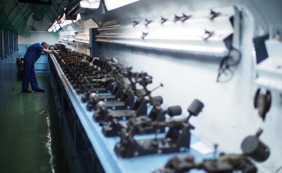 Work of the Kristall diamond factory in Smolensk