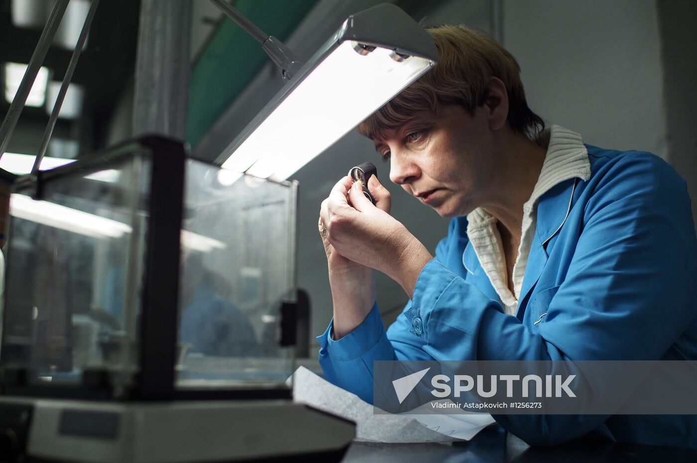 Work of the Kristall diamond factory in Smolensk