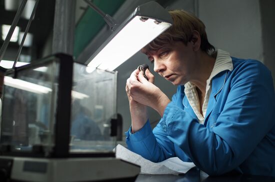 Work of the Kristall diamond factory in Smolensk