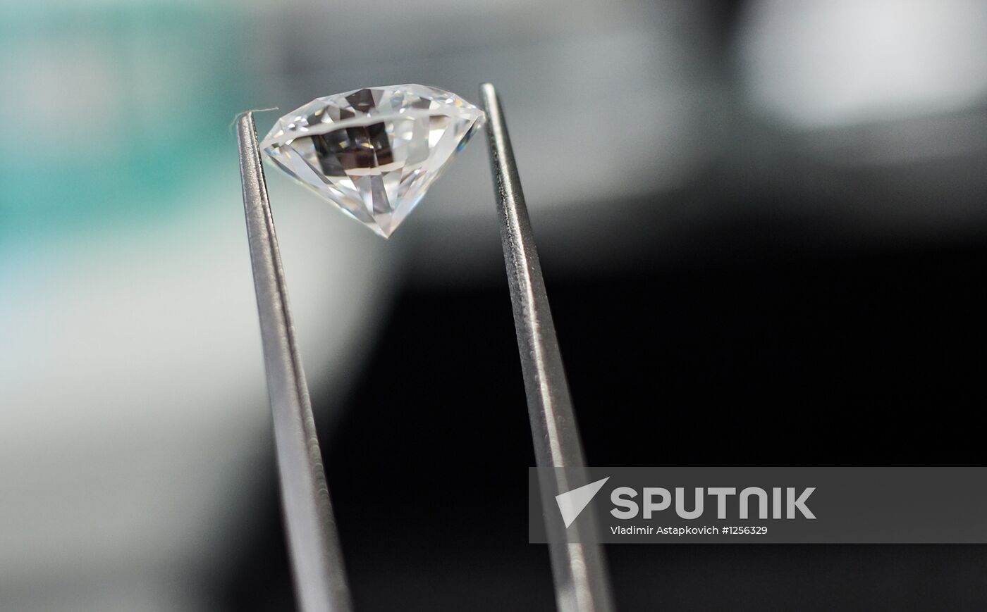 Work of the Kristall diamond factory in Smolensk