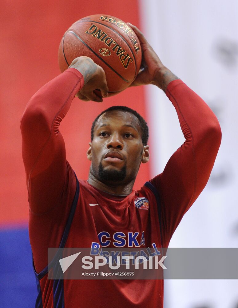 Basketball. CSKA Moscow holds open training session