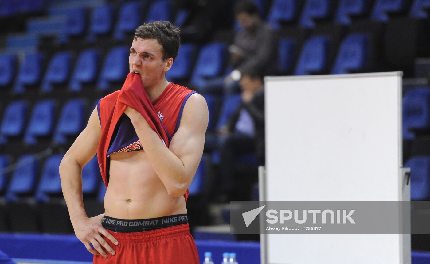 Basketball. CSKA basketball team training
